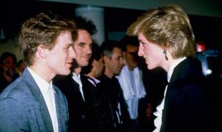 布莱恩亚当斯演唱会